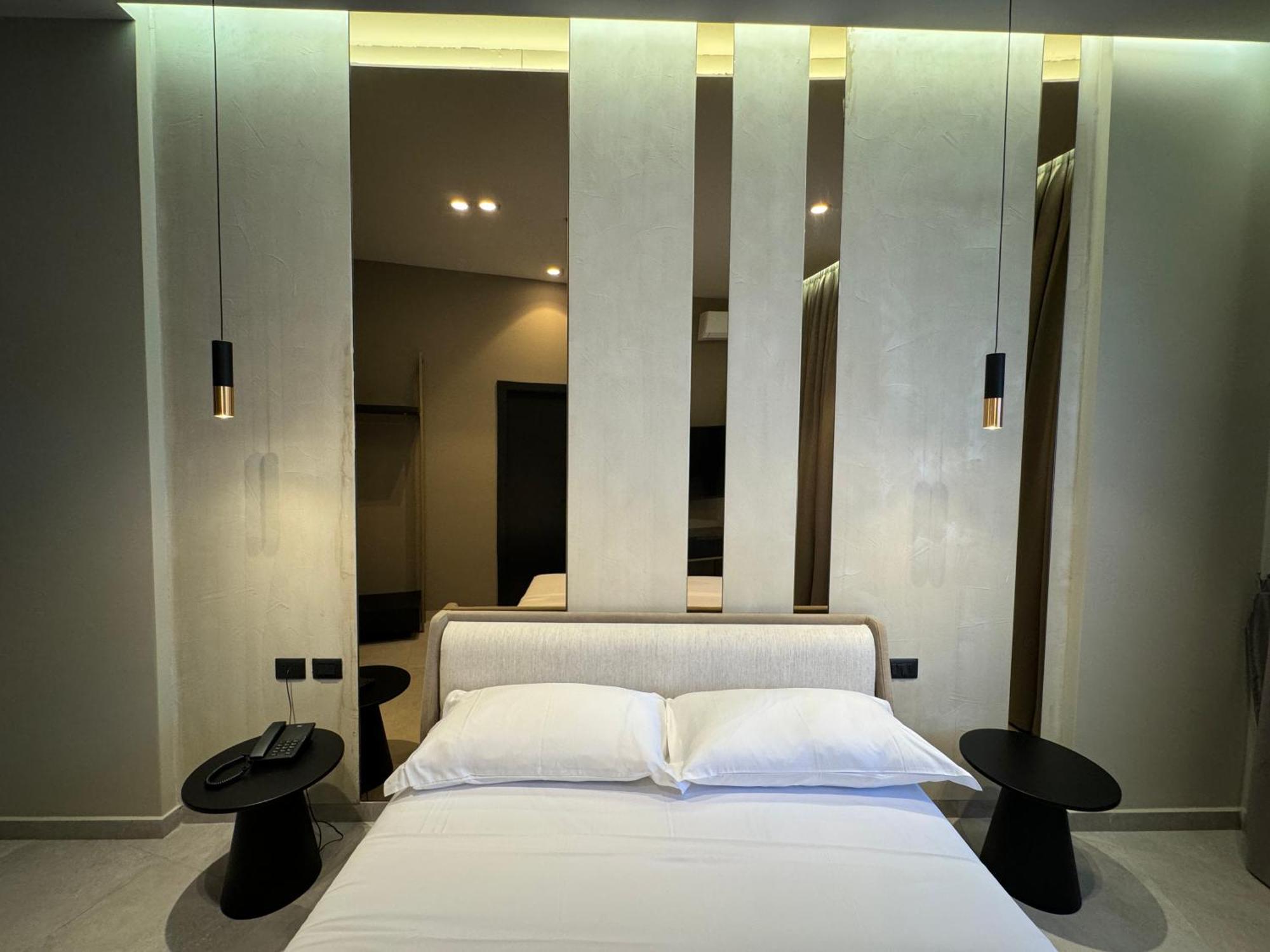 Nuna Hotel Radhime Exterior photo