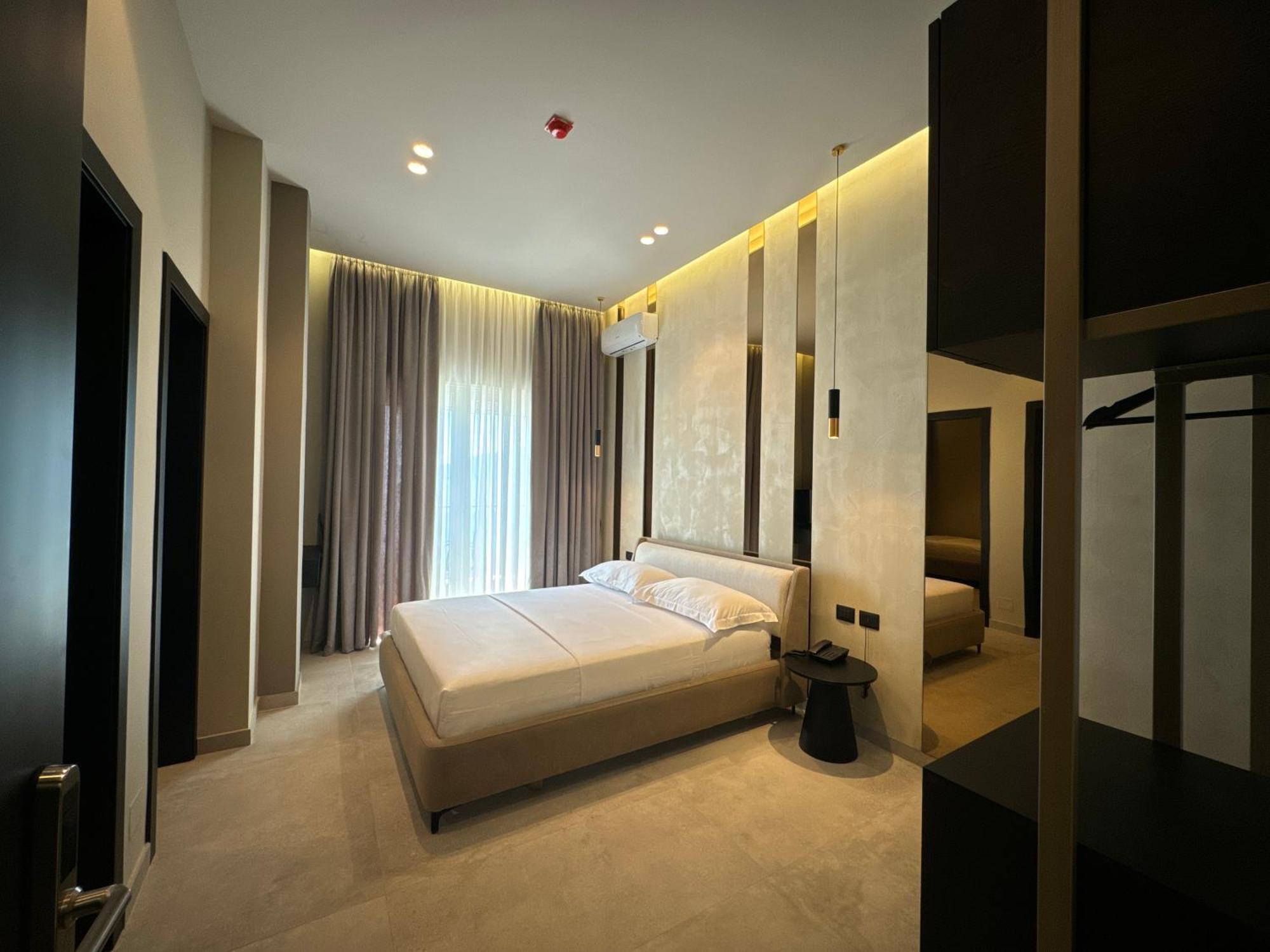 Nuna Hotel Radhime Exterior photo